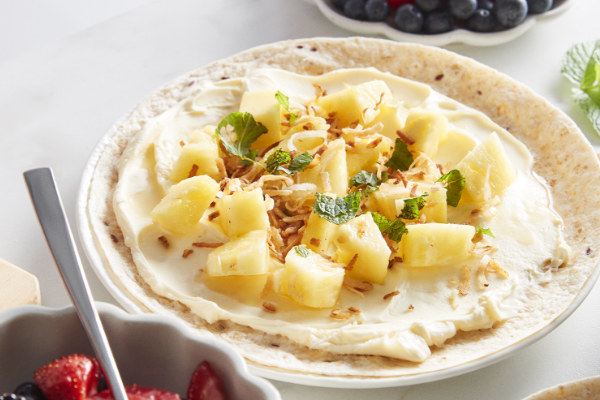 Piña Colada Cheesecake Wraps