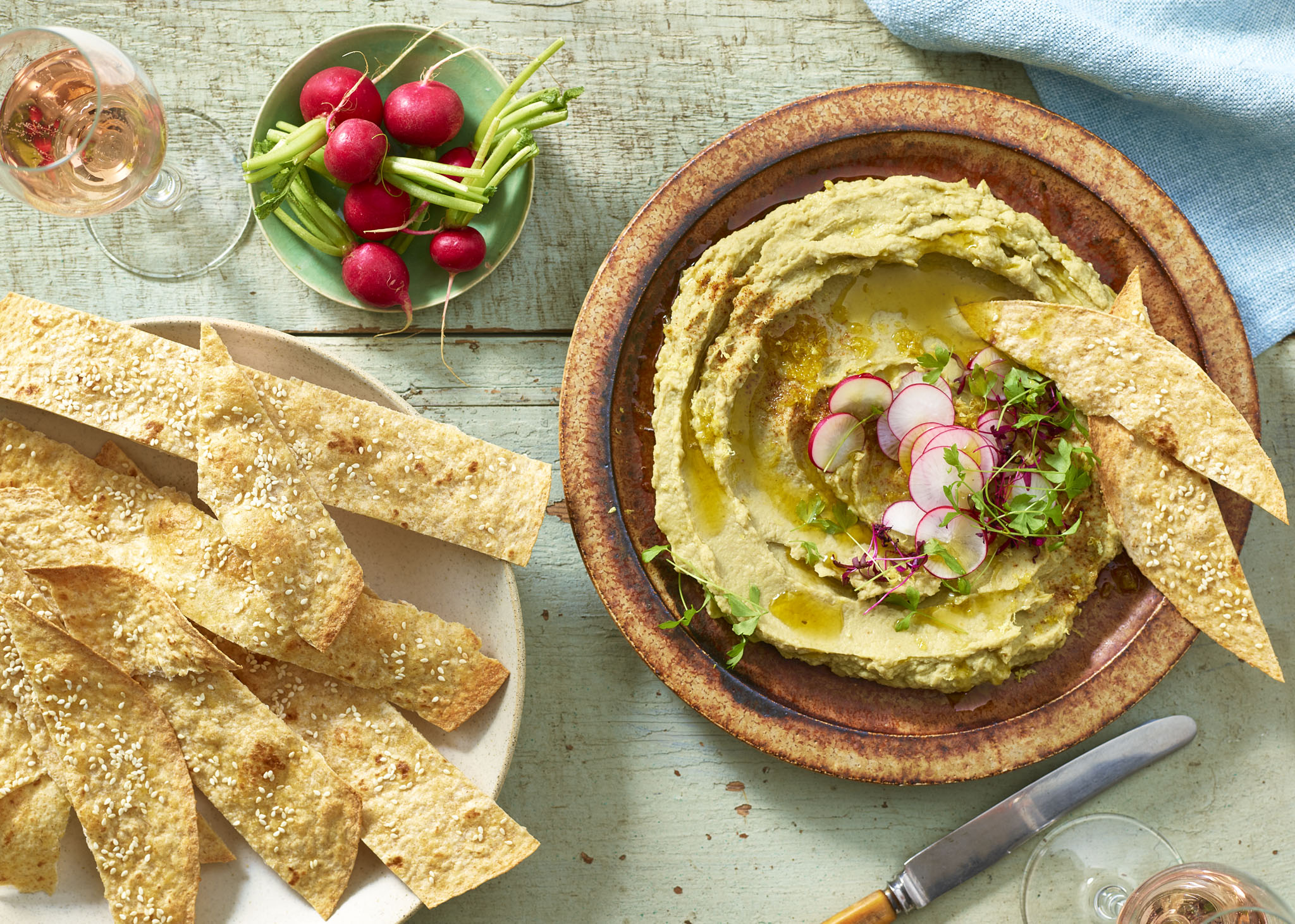 Butter Bean, Avocado & Artichoke Dip with Sesame Crisps